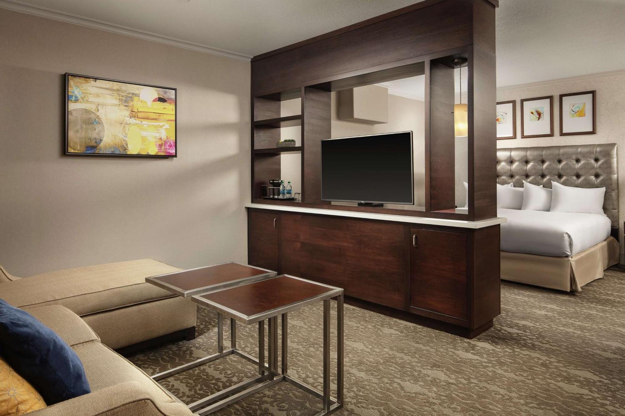 Doubletree By Hilton Hotel 4*