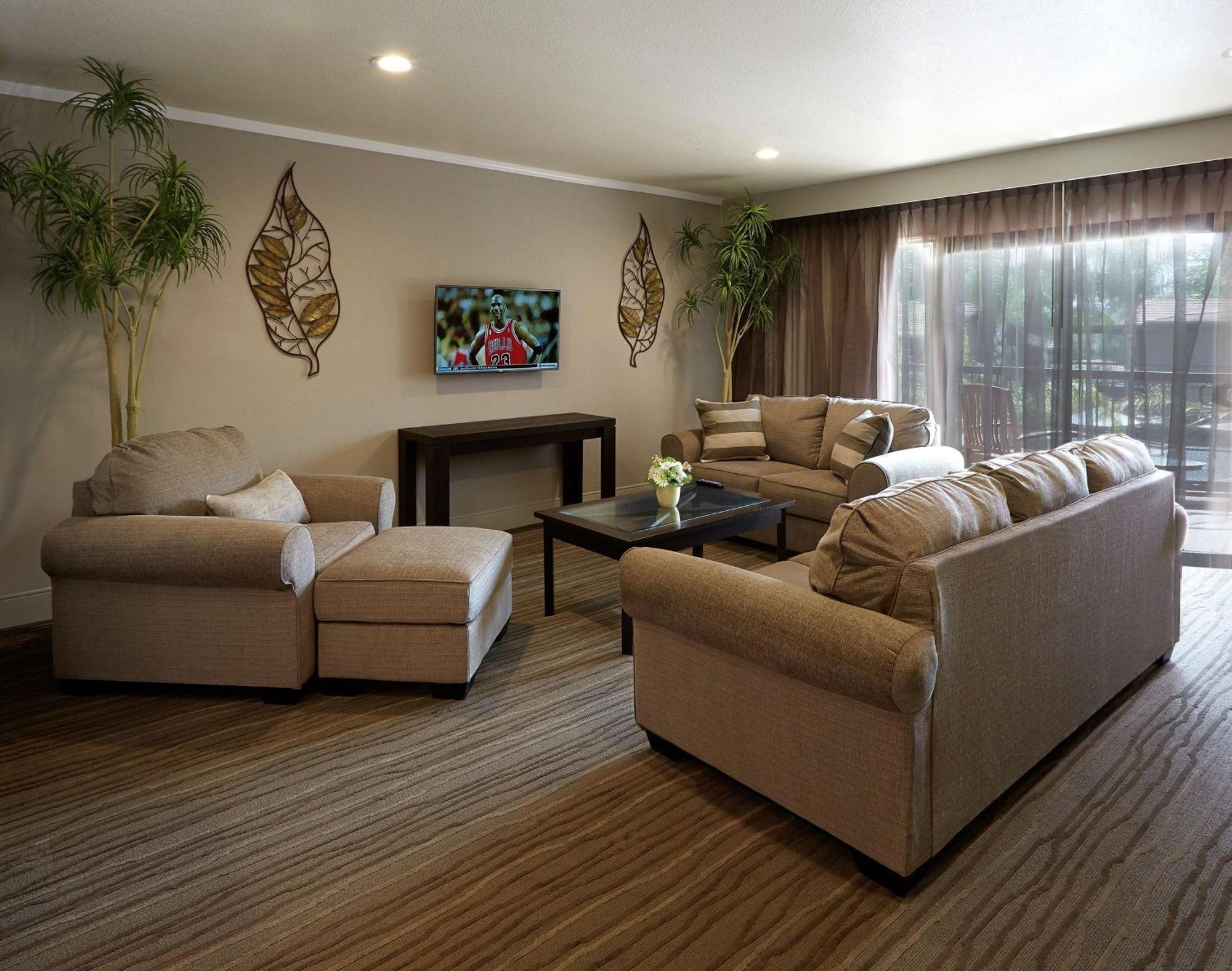 Hotel Doubletree By Hilton